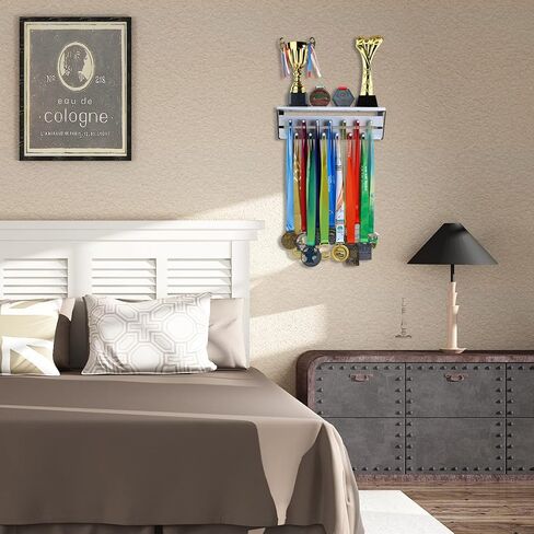 علاقة ميدالية ورف كؤوس - رف عرض مثبت على الحائط من الخشب الريفي، يُستخدم كعرض ميدالية مع رف ورف كؤوس وحامل ميدالية وشماعة عرض ميدالية in Kuwait