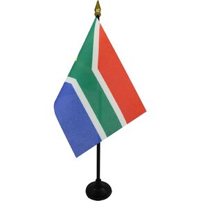 علم طاولة جنوب أفريقيا من AZ FLAG مقاس 10.16 سم × 15.24 سم - علم مكتب جنوب أفريقيا 15 × 10 سم - قمة رمح ذهبية