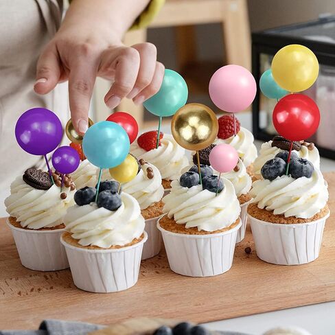 68 قطعة من كرات الكيك، بالونات صغيرة، زينة كرات كب كيك من الفوم، بالونات ملونة على شكل حشوة لحفلات أعياد الميلاد وحفلات الزفاف وديكور حمام الطفل، 4 مقاسات (أخضر/أخضر فاتح/أبيض/ذهبي) in Kuwait