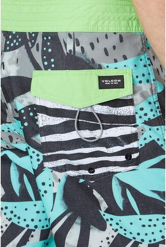 Volcom Men's Waterside Floral Stoney 19 in Saudi Arabia