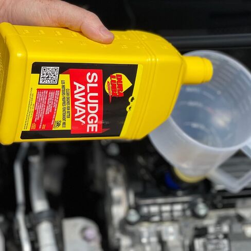 Dura Lube HL-40831-06 Sludge Away Engine Cleaner, 32-Ounce, Single,Black Bottle in Saudi Arabia