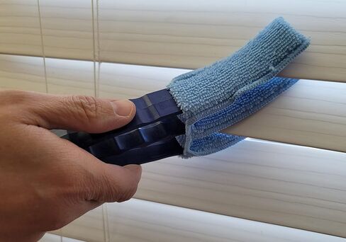 Window Blind Cleaner Duster Brush with Washable 3 Finger Microfiber Sleeve, Shutter Cleaning Tool (1 Pack, Blue) in Saudi Arabia