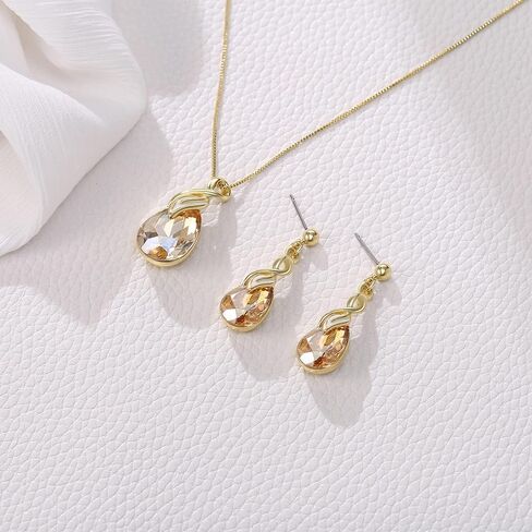 مجموعة مجوهرات على شكل قلادة على شكل دمعة من الكريستال النمساوي من eleQueen للنساء والفتيات، هدية مجوهرات لعيد الحب/عيد الأم/عيد الميلاد لصديقتك/أمي in Kuwait