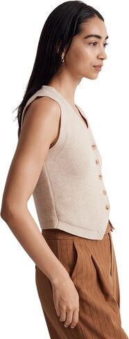 Madewell V-Neck Button-Front Sweater Vest in Saudi Arabia