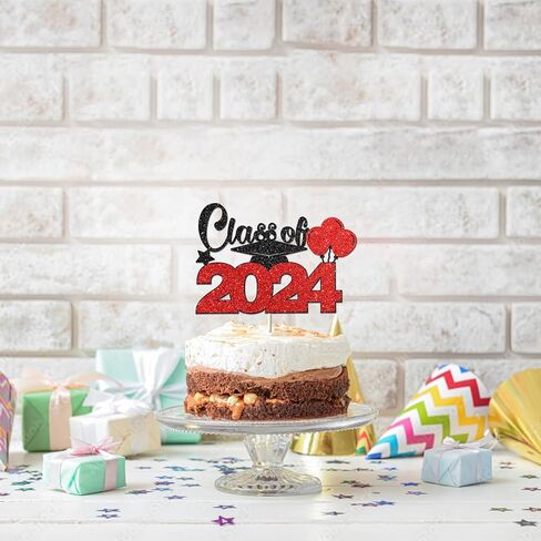 طبقة علوية للكيك فئة 2024، علامة تهنئة 2024، تزيين حفلات التخرج من الكلية الثانوية in Kuwait