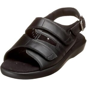 صندل نسائي من Propet Island Walker in Kuwait