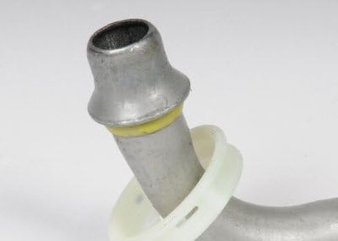 GM Genuine Parts 15753773 Engine Oil Cooler Outlet Hose Kit with Protector in Saudi Arabia