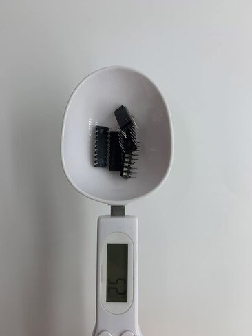 PIC16F628A-I/P PIC16F628A DIP-18 PIC16F628 IC رقاقة دقيقة متحكم 8 بت CMOS in Kuwait