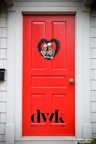 DWK - Our Love is Eternal - Beautiful Gothic Skeleton Lovers Embracing on Black Rose Wreath Wall Sculpture Romantic Goth Valentine's Day Gift Home Decor Accent Door1-13" in Kuwait