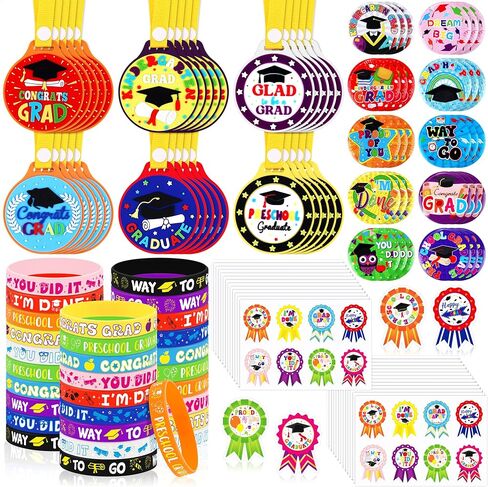 مجموعة هدايا حفلات التخرج من HOBBY HORSE مكونة من 120 قطعة تتضمن 30 ميدالية جائزة و30 سوارًا لتهنئة التخرج لرياض الأطفال و30 شارة و30 ملصقًا لحشو حقائب الهدايا الجيدة وهدايا حفلات ما قبل المدرسة in Kuwait