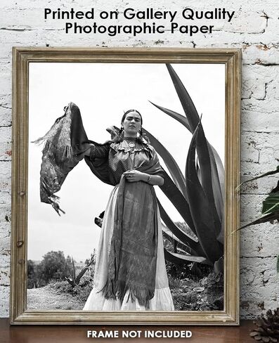 Vintage Frida Kahlo and an Agave Plant Wall Art Print: 8x10 Unframed Wall Poster for Home, Office, Dorm, Bedroom, Studio & Man Cave Room Decor - Chic Home Decor & Creative Housewarming Gift Idea in Kuwait
