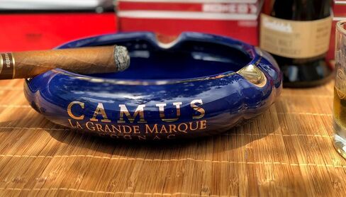 Illustrious Collection - Camus - Napoleon White & Green Cigar Ashtray - 9" x 2 1/4" in Saudi Arabia