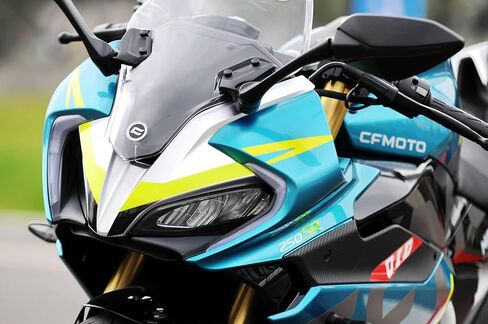 مرايا الرؤية الخلفية للدراجة النارية مناسبة لـ CFMOTO 300SS,CF250SR 300SR عدد أجزاء OEM اليمنى واليسرى 7010-03-000007-H08-L/7010-03-000007-H08-R in Saudi Arabia