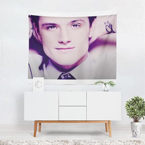 Jschlatt Josh Hutcherson Whistle Edit Meme نسيج معلق على الحائط مقاس 60 بوصة × 50 بوصة (150 سم × 130 سم) in Saudi Arabia