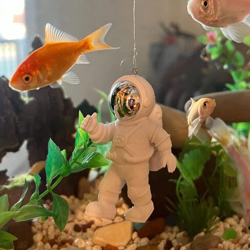 BIANQUE 2 Pieces Floating Fish Tank Decorations，Aquarium Decorations Decor, Astronauts Small Fish Tank Decorations，Floating Device Fish Tank Accessories in Saudi Arabia