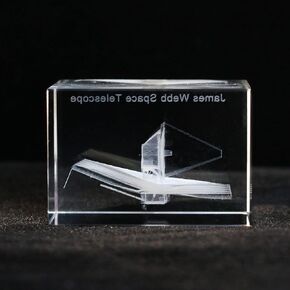 نموذج تلسكوب جيمس ويب الفضائي، نموذج جيمس ويب ثلاثي الأبعاد مع صندوق هدايا in Kuwait