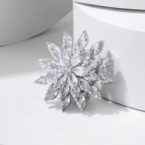 باقات بروش دبوس أبيض حجر الراين كريستال الثلج زهرة اللوتس زهرة التلبيب دبابيس للنساء الفتيات الأزياء والمجوهرات هدية in Kuwait