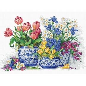B2386 Spring Flowers - Cross Stitch Kit Luca-S
