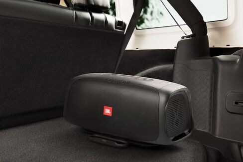مجموعة السيارة JBL BassPro Go - مجموعة ملحقات السيارة لنقل BassPro Go من مركبة إلى أخرى، قاعدة تثبيت قابلة للفصل وحزام قطع سريع، تجربة استماع سلسة in Saudi Arabia