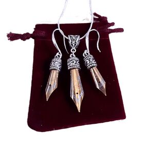 Set of Pen nib Earrings and Necklace with Silver 925 ear wires in Gold or Silver color in a Velvet pouch as a gift for writer, calligrapher (Gold)