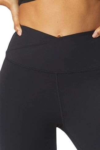 The Rue Crossover Lifestyle Legging in Saudi Arabia