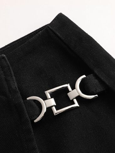 شورت CIDER Denim ذو خصر متوسط ​​ومنحنى زائد in Saudi Arabia