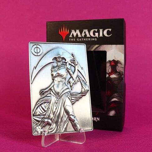Magic The Gathering إصدار محدود من Phyrexia Ingot in Kuwait