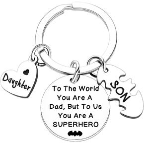 هدية سلسلة مفاتيح الأب لعيد ميلاد الأب هدايا عيد الأب من الابنة إلينا، أنت سلسلة مفاتيح للبطل الخارق in Kuwait
