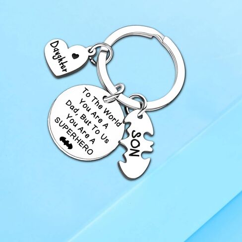 هدية سلسلة مفاتيح الأب لعيد ميلاد الأب هدايا عيد الأب من الابنة إلينا، أنت سلسلة مفاتيح للبطل الخارق in Kuwait