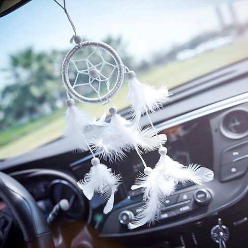 إكسسوارات تعليق مرآة الرؤية الخلفية للسيارة مصنوعة يدويًا، زينة صائدة الأحلام ريش أبيض أنيق للتعليق على الحائط، ملحقات مرآة الرؤية الخلفية للنساء والرجال، ديكور داخلي للسيارة in Kuwait