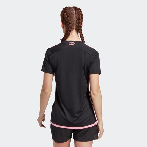 قميص كرة القدم للسيدات Inter Miami 23/24 Away من adidas - تصميم أنيق، نسيج AEROREADY ماص للرطوبة، مقاس مريح in Saudi Arabia