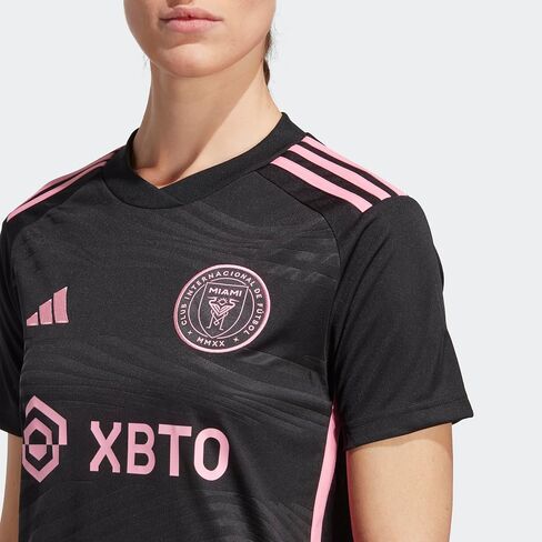 قميص كرة القدم للسيدات Inter Miami 23/24 Away من adidas - تصميم أنيق، نسيج AEROREADY ماص للرطوبة، مقاس مريح in Saudi Arabia