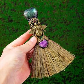 Natural Labradorite Magic Broom Love Crystal Witch Broom Reiki Healing Crystal Handmade for Cleansing Bedroom Office Home Decor Gifts