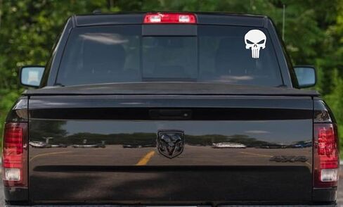 DW - ملصق لاصق من الفينيل مطبوع عليه شعار Punisher على شكل جمجمة للسيارة والشاحنات والشاحنات والشاحنات والكمبيوتر المحمول والنوافذ| أبيض | 5.5" in Kuwait