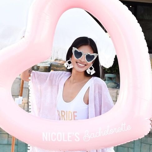 نظارات شمسية للعروس للعزوبية - نظارة شمسية على شكل قلب من حجر الراين للعروس لتكون نظارة شمسية لحفلات العزوبية وإكسسوارات هدايا الحفلات in Kuwait