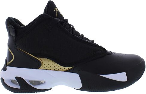 Nike boys Jordan Max Aura 4 (Big Kid) in Saudi Arabia
