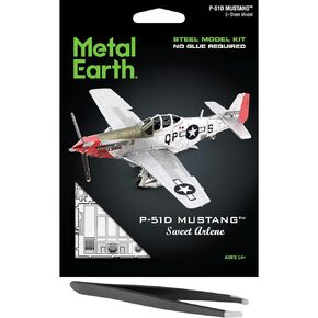 مجموعة نماذج معدنية ثلاثية الأبعاد من Metal Earth Fascinations P-51D Mustang Sweet Arlene مع ملاقط