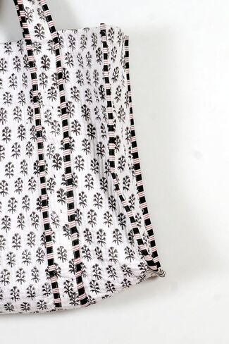 Quilted Cotton Handprinted Reversible Large multicolor Floral Tote Bag in Saudi Arabia