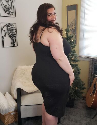 Hanna Nikole Womens Plus Size Sexy Glitter Dress Spaghetti Strap Wrap Ruched Cocktail Party Night Club Midi Dresses in Kuwait