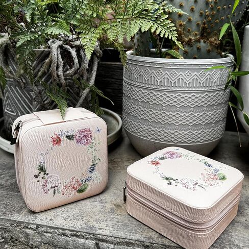 صناديق تخزين عرض منظم المجوهرات المحمولة للأقراط، هدايا رحلة للفتيات للنساء، أساسيات للنساء، هدايا صغيرة لطيفة - أسود in Kuwait