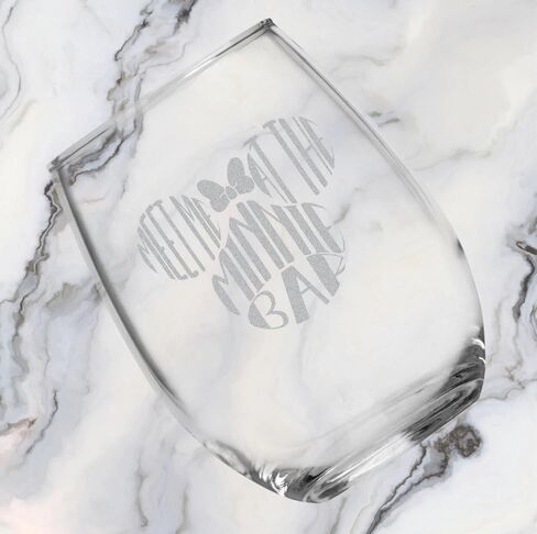 قابلني في بار ميني - كأس نبيذ بدون جذع - مستوحى من ميكي - فندوم - عيد الميلاد الحادي والعشرين - أفضل صديق - أمي - هدايا عيد ميلاد مضحكة للبالغين - ذكرى سنوية لها - هدية فريدة من نوعها لمحبي عيد الميلاد in Kuwait