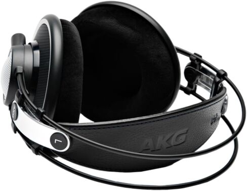 حزمة سماعات الرأس AKG K702 Studio المرجعية مع كابل تمديد سماعة الرأس Pig Hog PHX14-25، قطعة قماش تلميع للأدوات مقاس 1/4 بوصة - سماعات رأس فوق الأذن، سماعات رأس مفتوحة من الخلف in Saudi Arabia