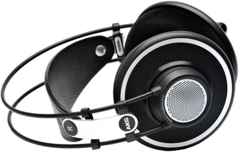 حزمة سماعات الرأس AKG K702 Studio المرجعية مع كابل تمديد سماعة الرأس Pig Hog PHX14-25، قطعة قماش تلميع للأدوات مقاس 1/4 بوصة - سماعات رأس فوق الأذن، سماعات رأس مفتوحة من الخلف in Saudi Arabia