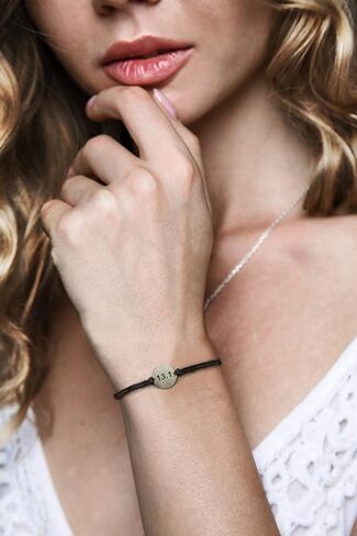 سوار رياضي من الفولاذ المقاوم للصدأ على سلسلة مزدوجة سوداء قابلة للتعديل للرجال والنساء - مجوهرات مقاومة للماء ولا تسبب الحساسية in Kuwait