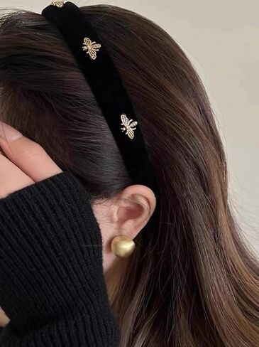 TERSE Black Velvet Headband for Women White Pearl Head Band Cute Designer Headband Fashion Hair Accessories Vintage Women Holiday Headbands Elastic Hair Bands for Women's Hair in Kuwait