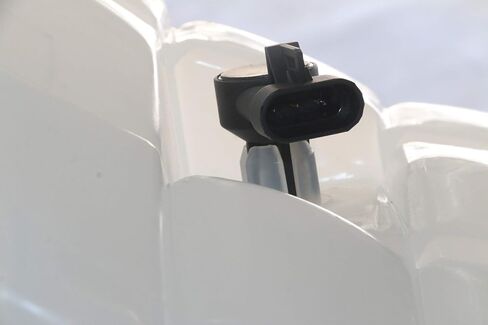 603-5403 T1673008 خزان خزان سائل التبريد متوافق مع 2008-2017 KENWORTH & PETERBILT خزان الفائض خزان الاسترداد مع مستشعر وغطاء T660 T800 W900 T880 335 337 365 386 389 in Kuwait