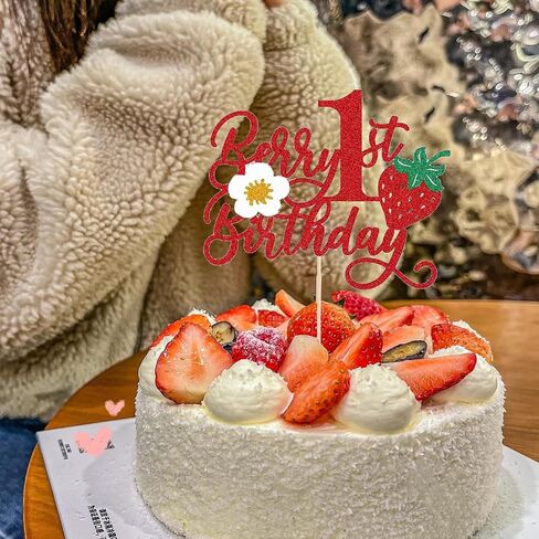 الفراولة عيد ميلاد الأول كعكة توبر، حفلة عيد ميلاد التوت مع زهرة بريق الفاكهة الحلوة موضوع عيد ميلاد الأول لاستحمام الطفل موضوع الفراولة، التوت حفلة عيد ميلاد الأول كعكة زينة لوازم in Saudi Arabia