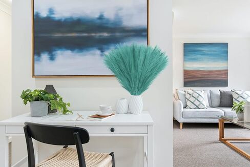 Faux Pampas Grass, 17.7"/45cm Tall Artificial Dried Plants Fluffy 6 Pcs Fake Pampous Grass Flower Decor Green Boho Room Decoration for Home Office Living Room Wedding Party (Black) in Kuwait