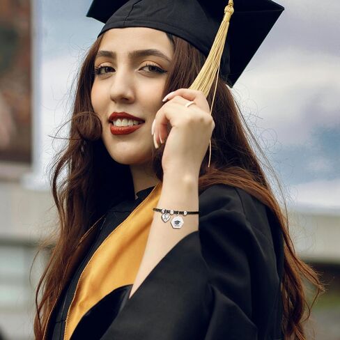 هدايا التخرج الجامعية لها 2024 أساور التخرج 2024 5th الصف 8 هدايا التخرج للفتيات في سن المراهقة ب الأساور الجلدية الأولية للنساء المجوهرات in Saudi Arabia