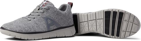 Women's La Viva Sneaker in Saudi Arabia
